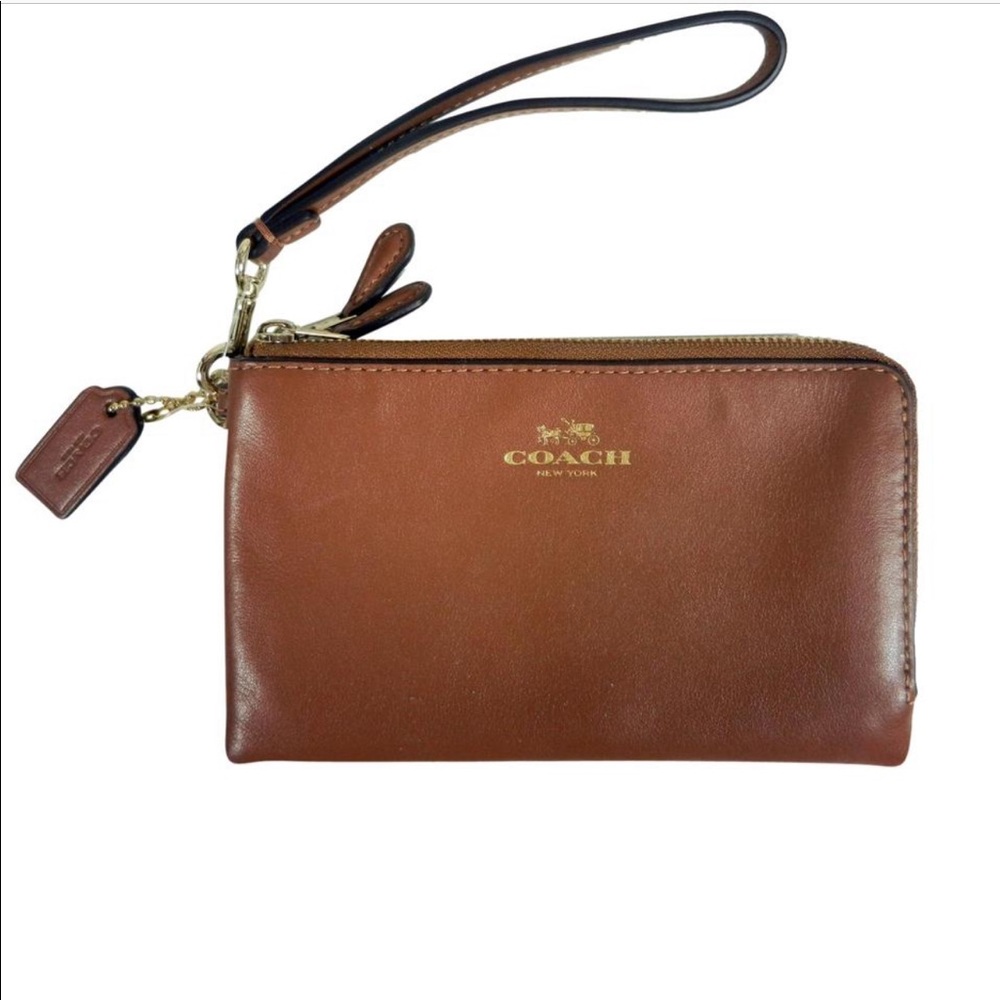 NEW Coach leather wristlet, Corner Zip F64581